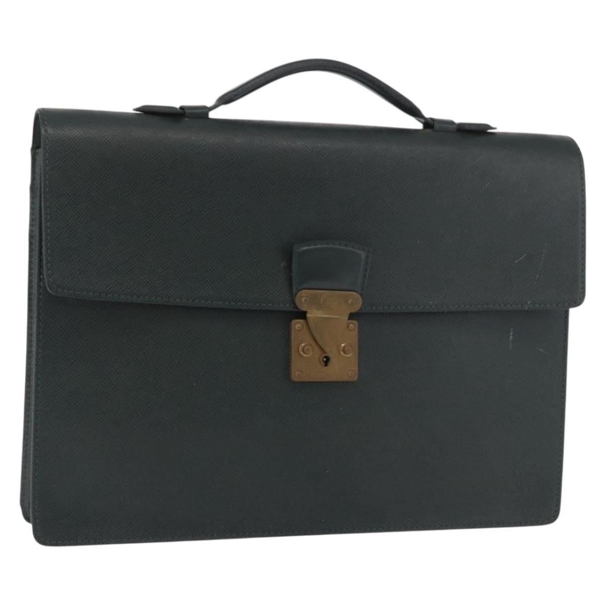 Louis Vuitton Robusto Taiga Green Leather Briefcase Bag (Pre-Owned)