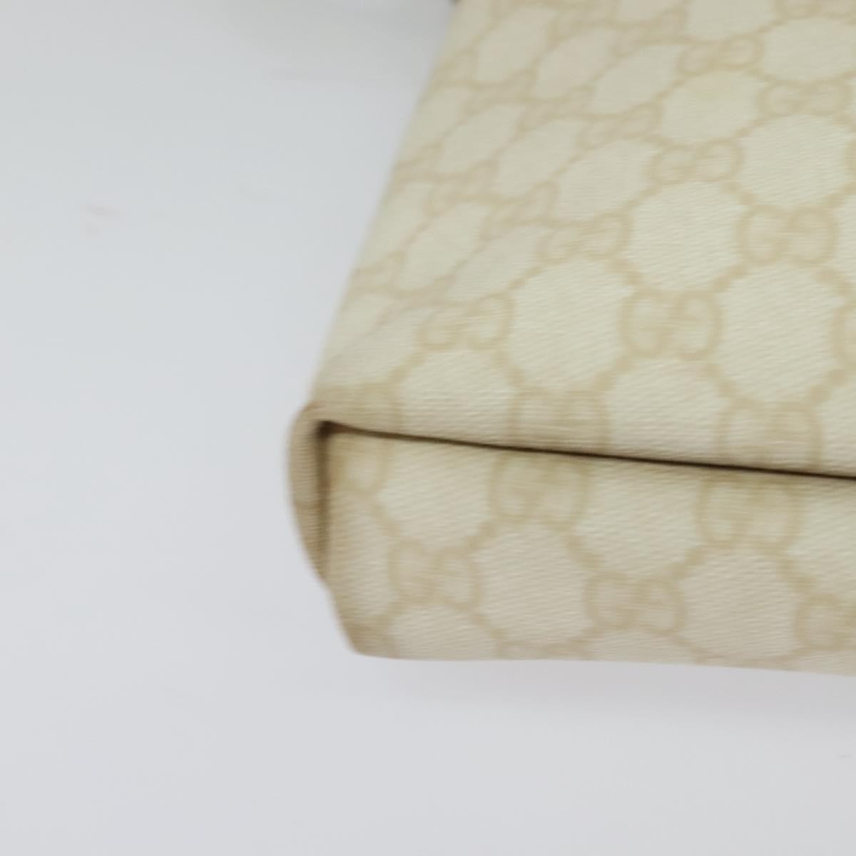 Gucci Flap Messenger Gg Coated Canvas White Canvas Shoulder Bag Bag (Pre-Owned)
