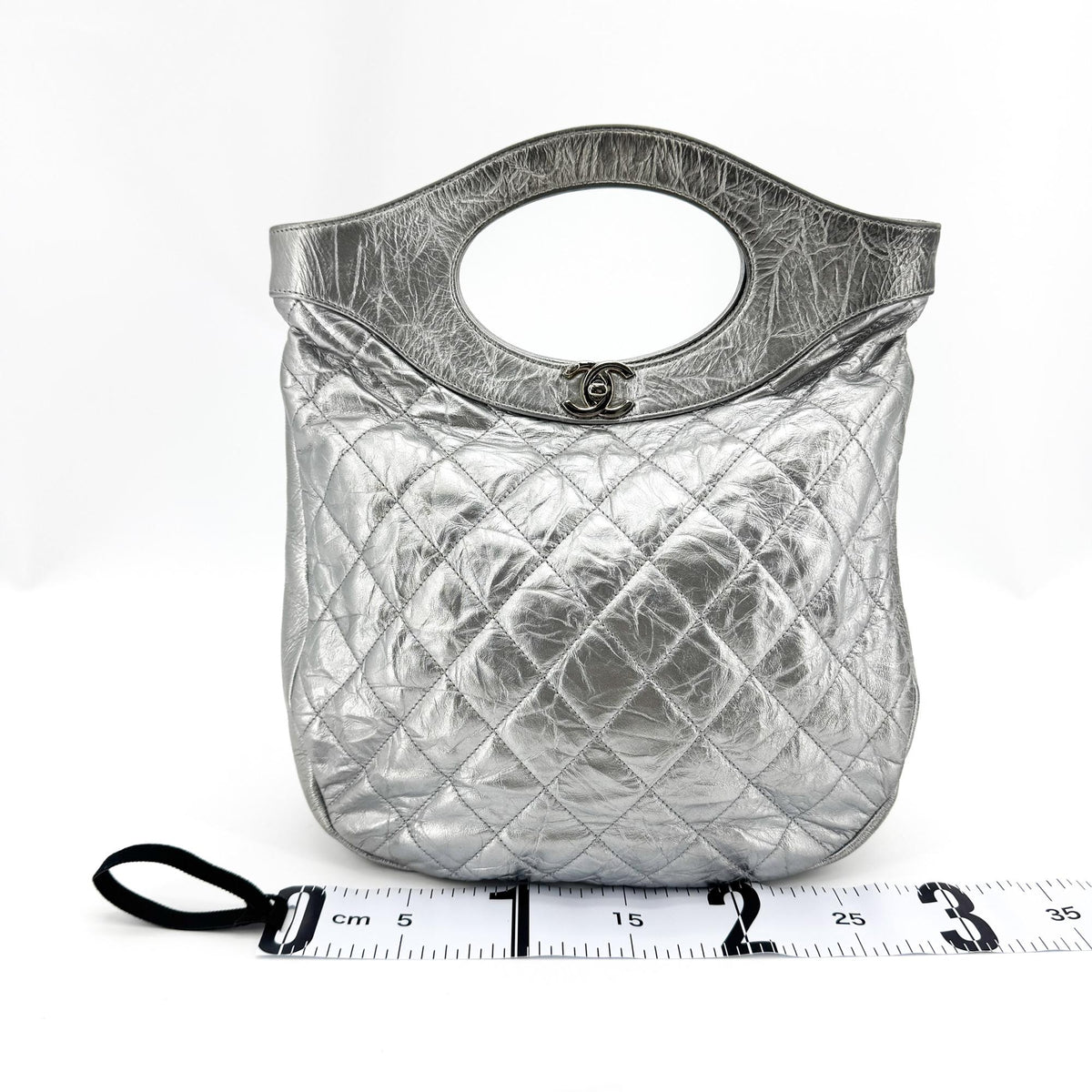 Chanel 31 Shopping Quilted Calfskin Silver Leather Handbag (Pre-Owned)