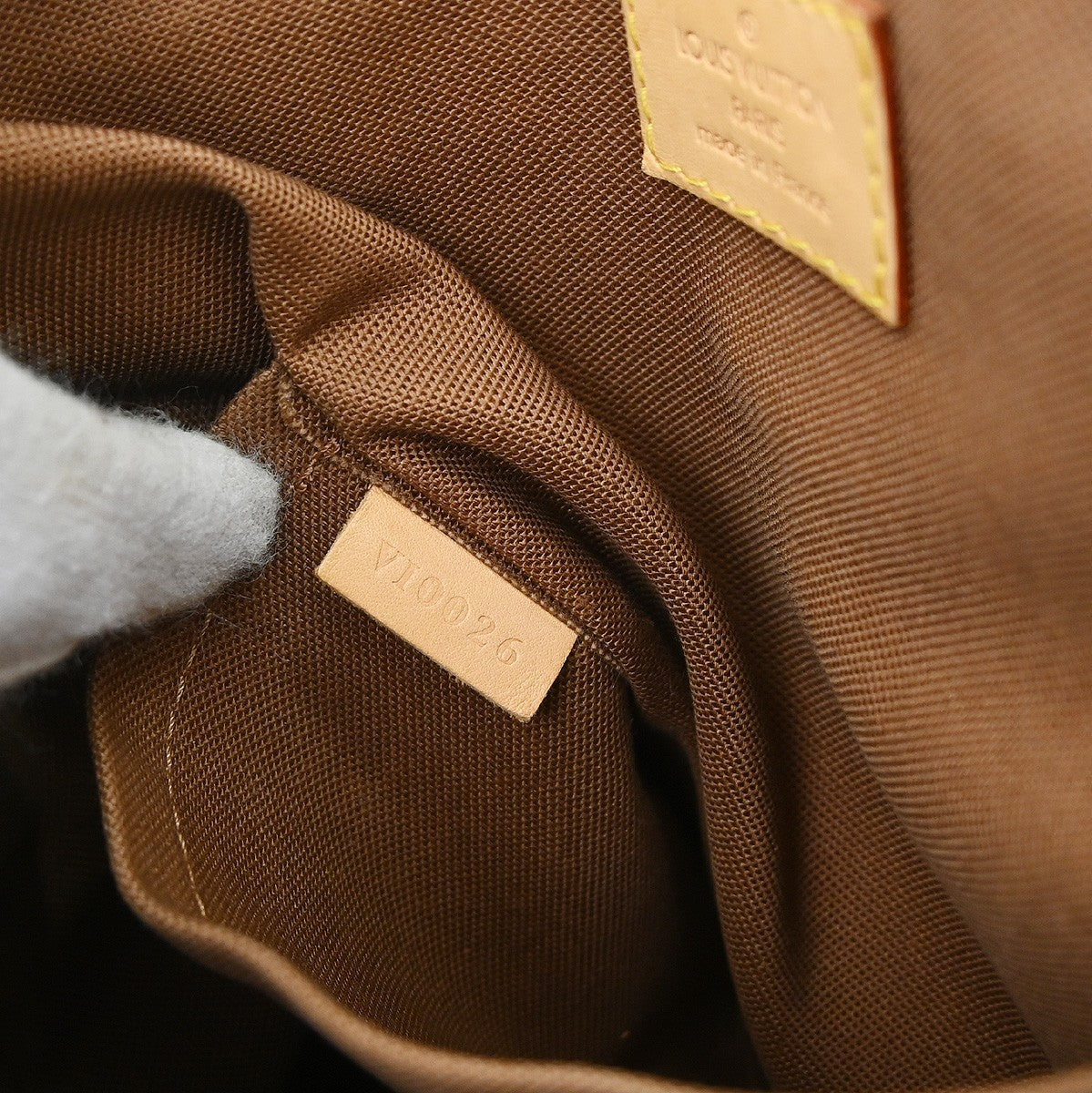 Louis Vuitton Batignolles Monogram Canvas Brown Canvas Tote Bag Bag (Pre-Owned)