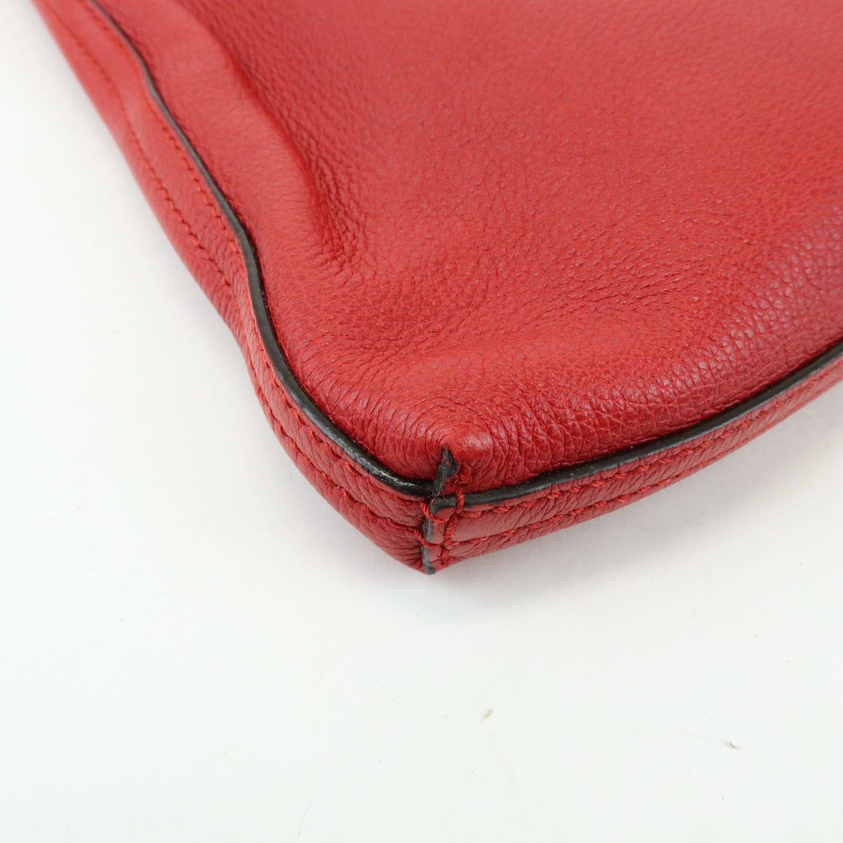 Gucci Logo Portfolio Printed Leather Red Leather Clutche & Pouche Bag (Pre-Owned)
