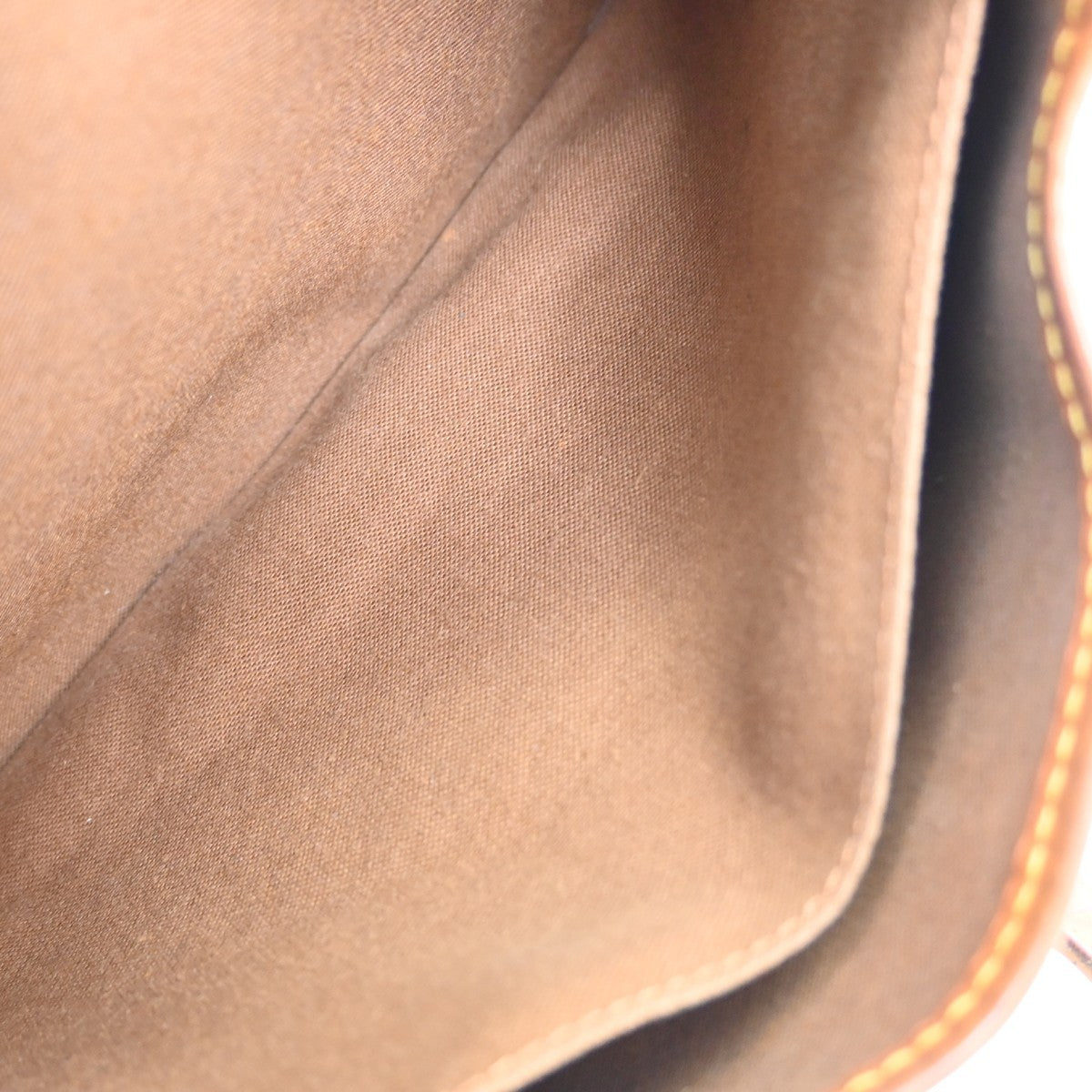 Louis Vuitton Saumur Canvas Brown Canvas Shoulder Bag Bag (Pre-Owned)