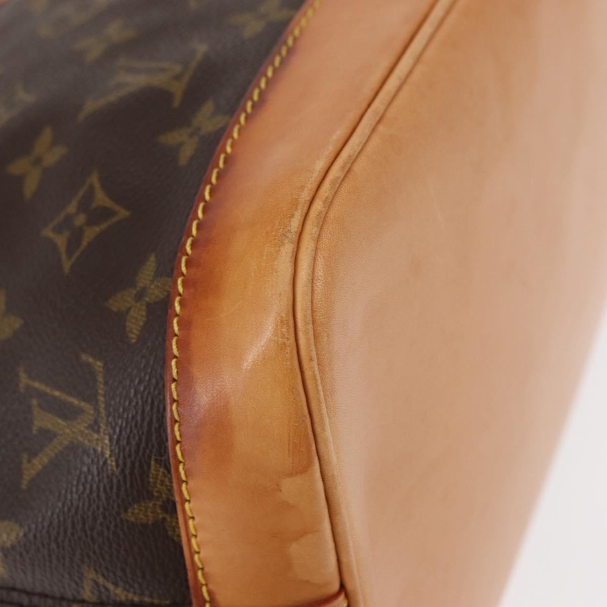 Louis Vuitton Alma Monogram Canvas Brown Canvas Handbag (Pre-Owned)