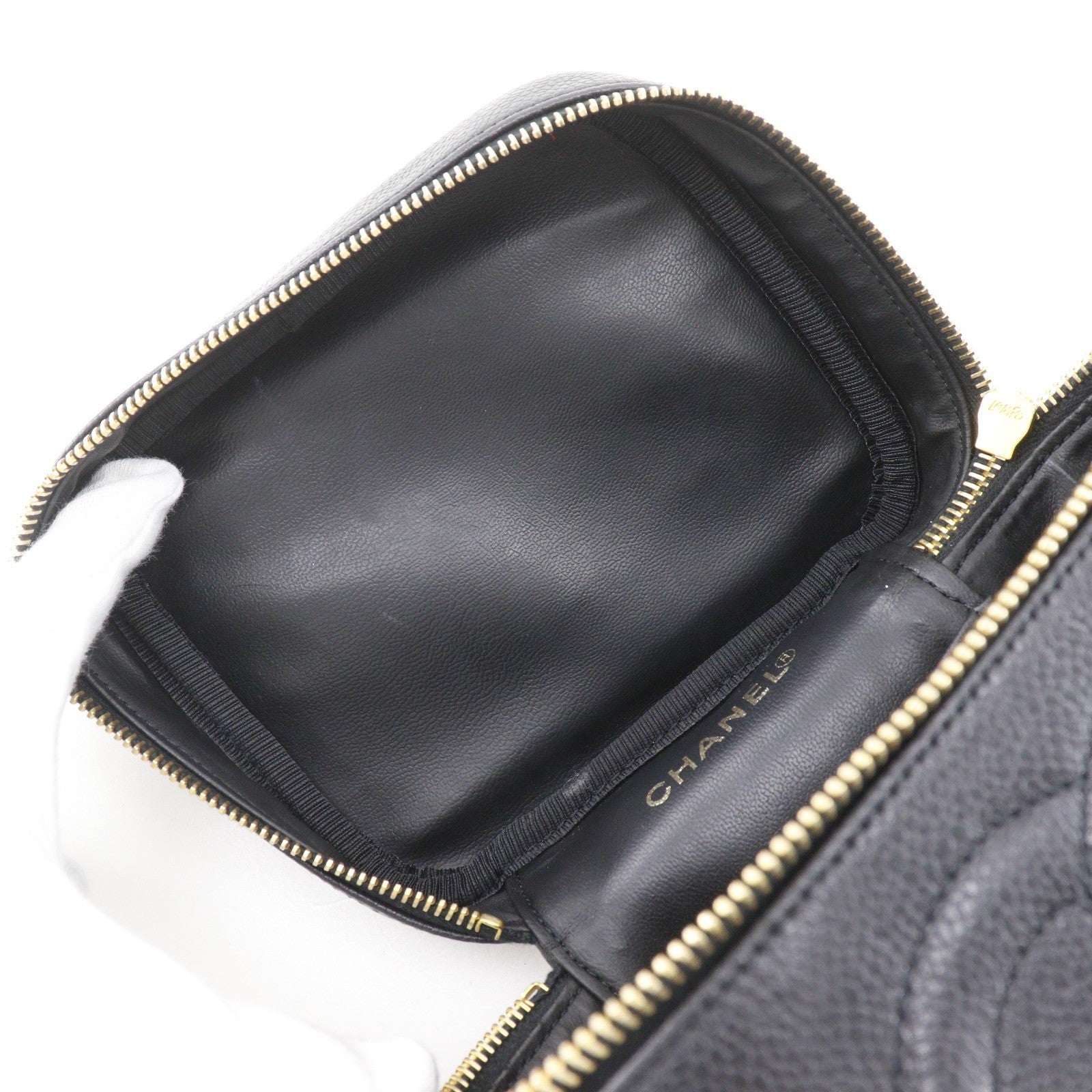 Chanel Vintage Timeless Cosmetic Case Caviar Black Leather Handbag (Pre-Owned)