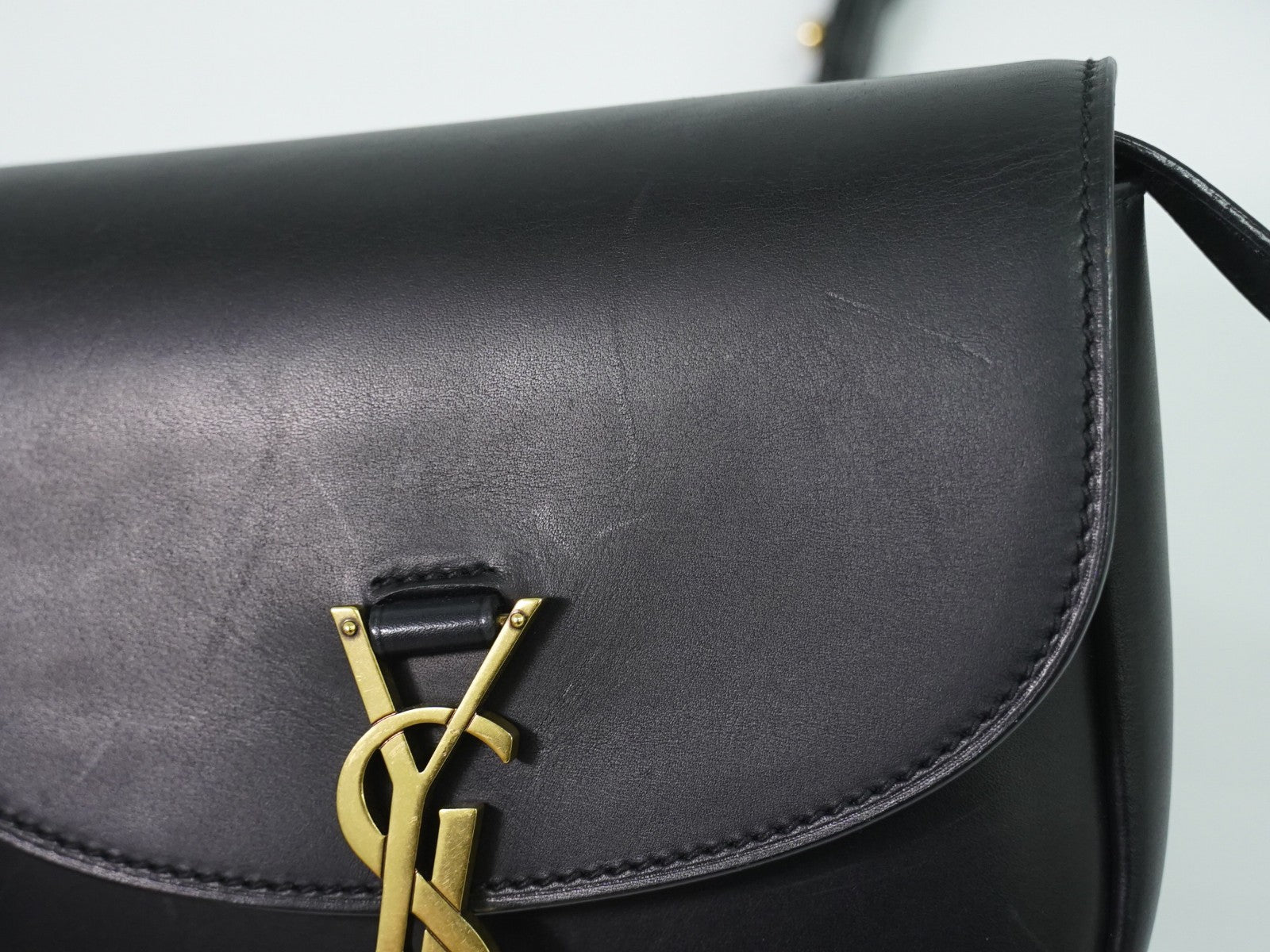 Saint Laurent Kaia Leather Black Leather Shoulder Bag Bag (Pre-Owned)