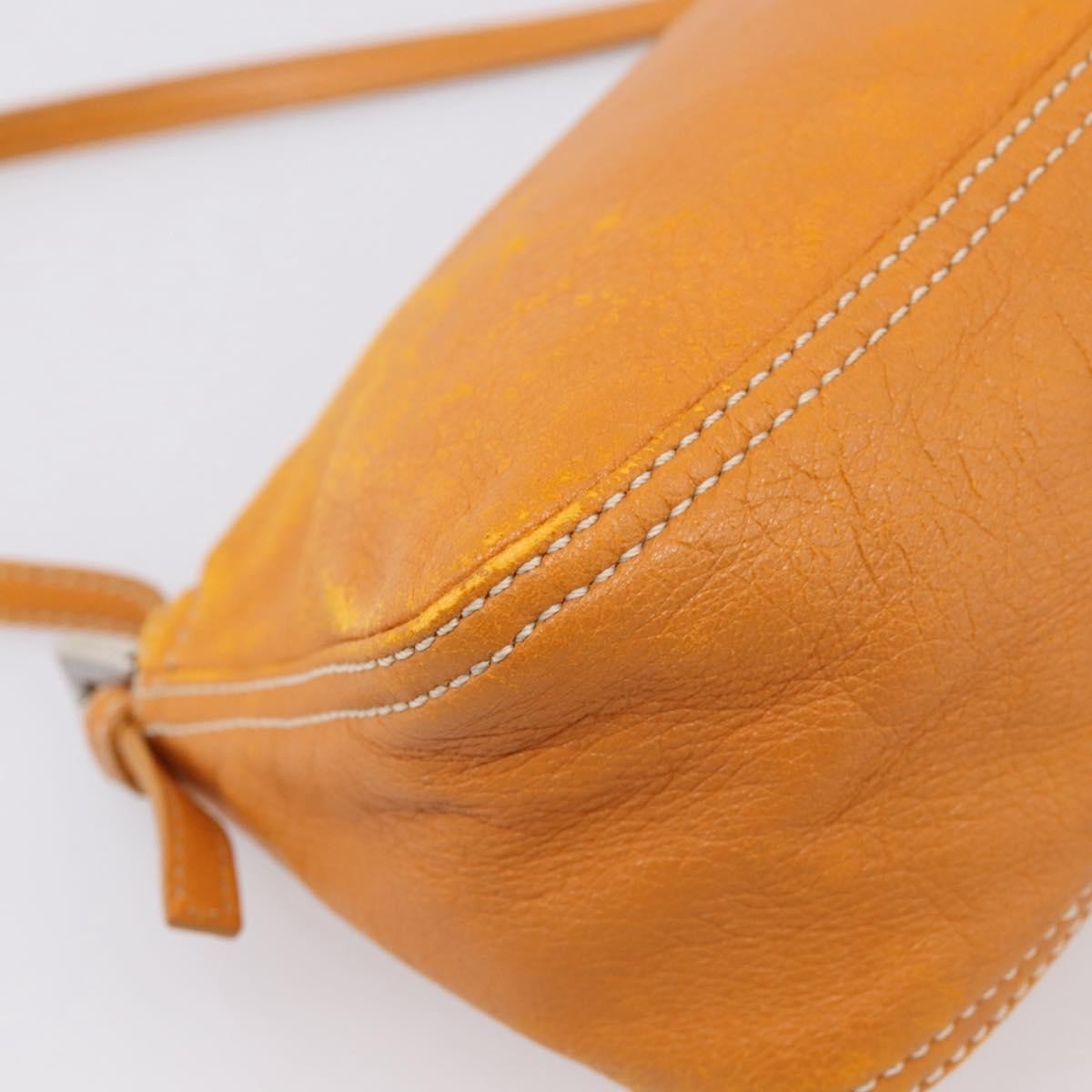 Fendi Selleria Baguette Leather Brown Leather Handbag (Pre-Owned)