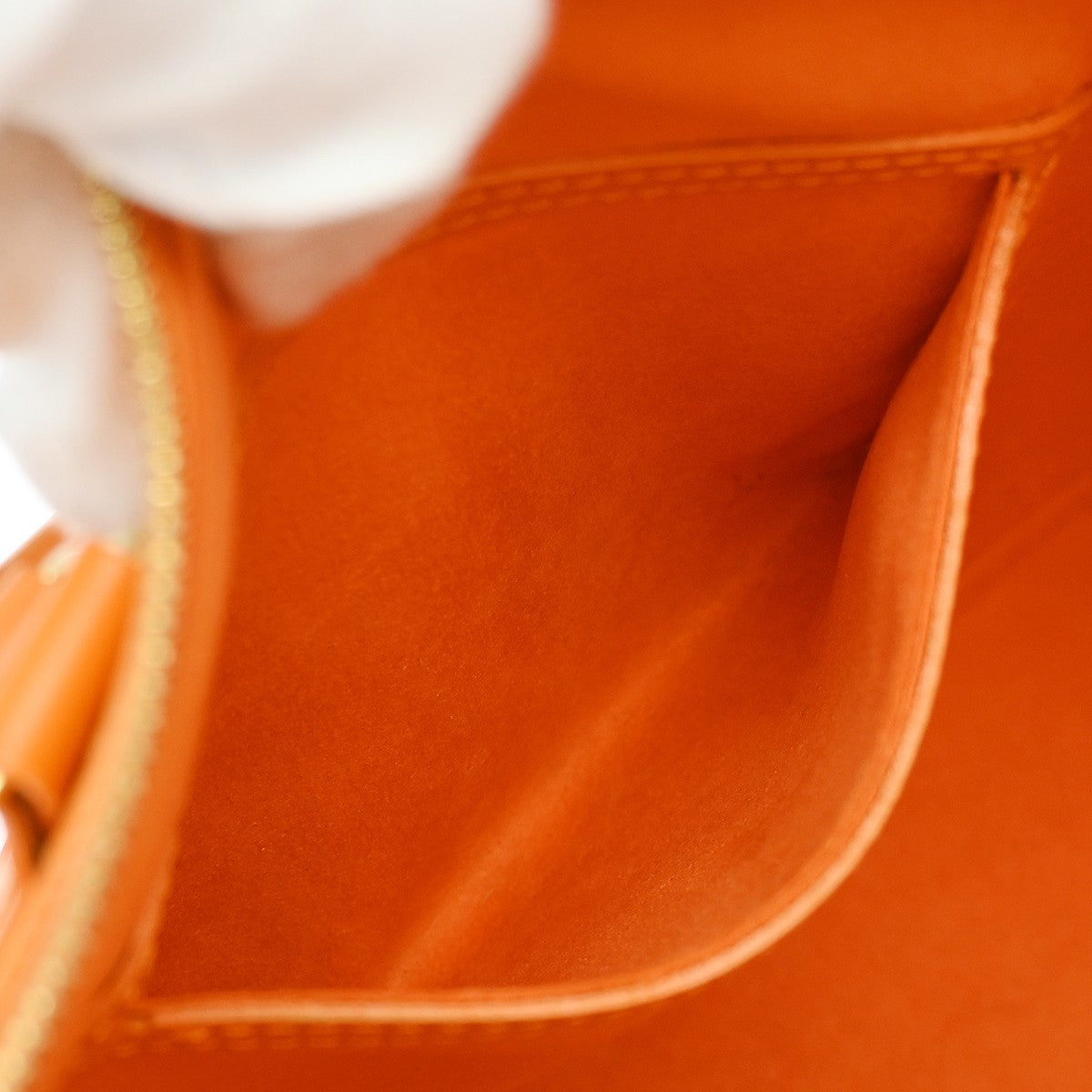Louis Vuitton Alma Epi Leather Orange Leather Handbag (Pre-Owned)