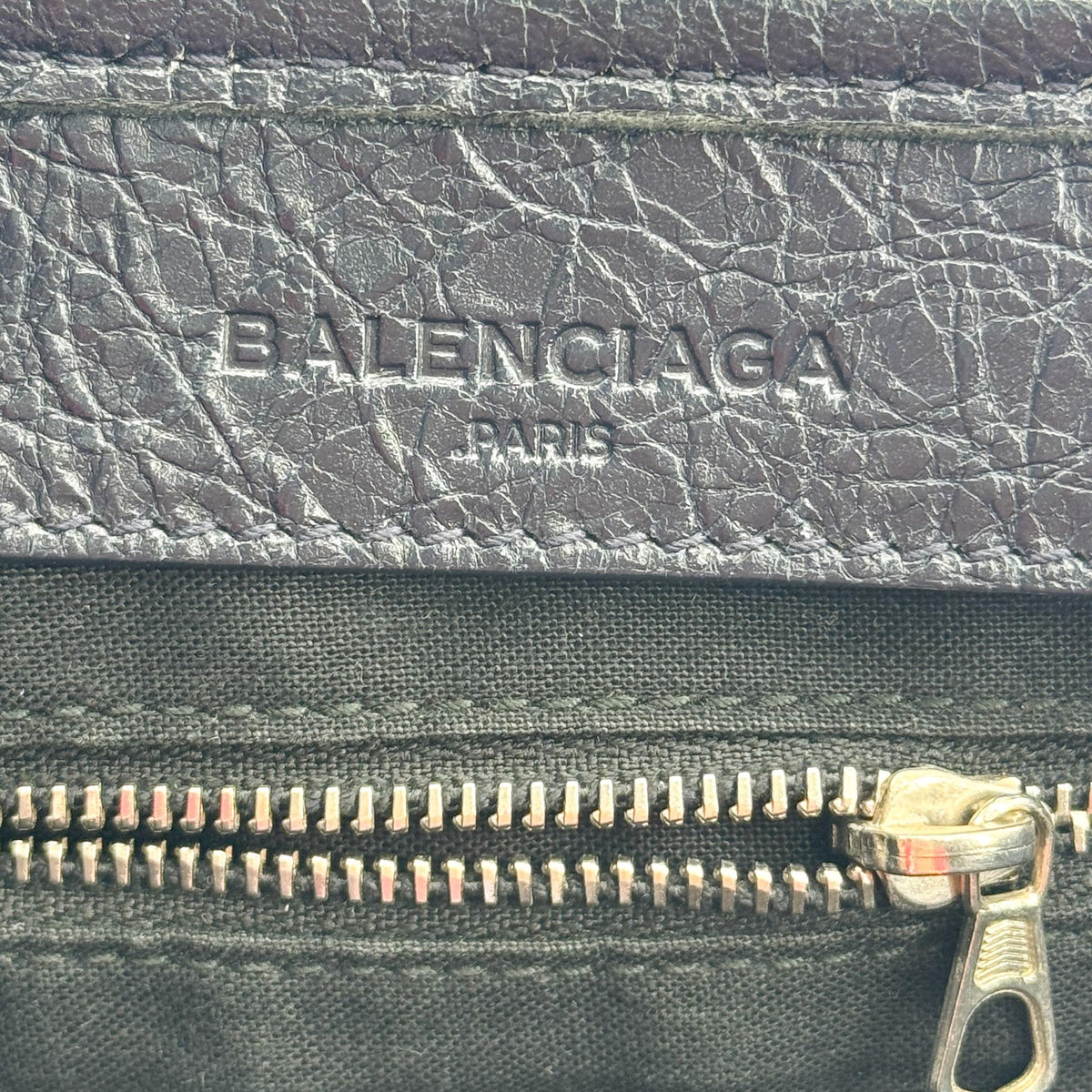 Balenciaga Navy Cabas Leather Black Leather Tote Bag Bag (Pre-Owned)