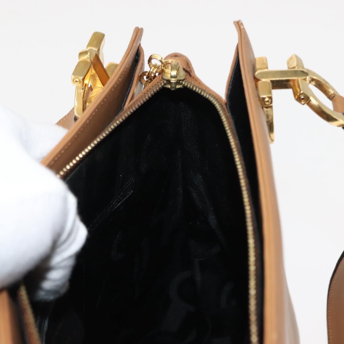 Salvatore Ferragamo Gancini Leather Beige Leather Shoulder Bag Bag (Pre-Owned)