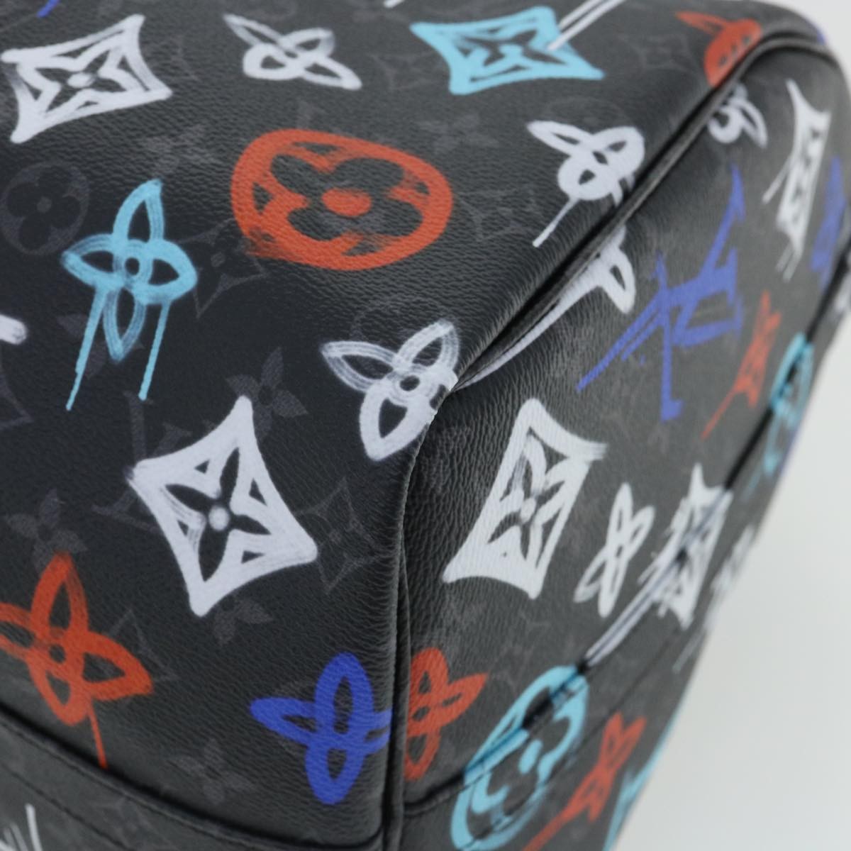 Louis Vuitton Keepall Bandouliere Graffiti Monogram Eclipse Canvas Multicolour Canvas Bag (Pre-Owned)
