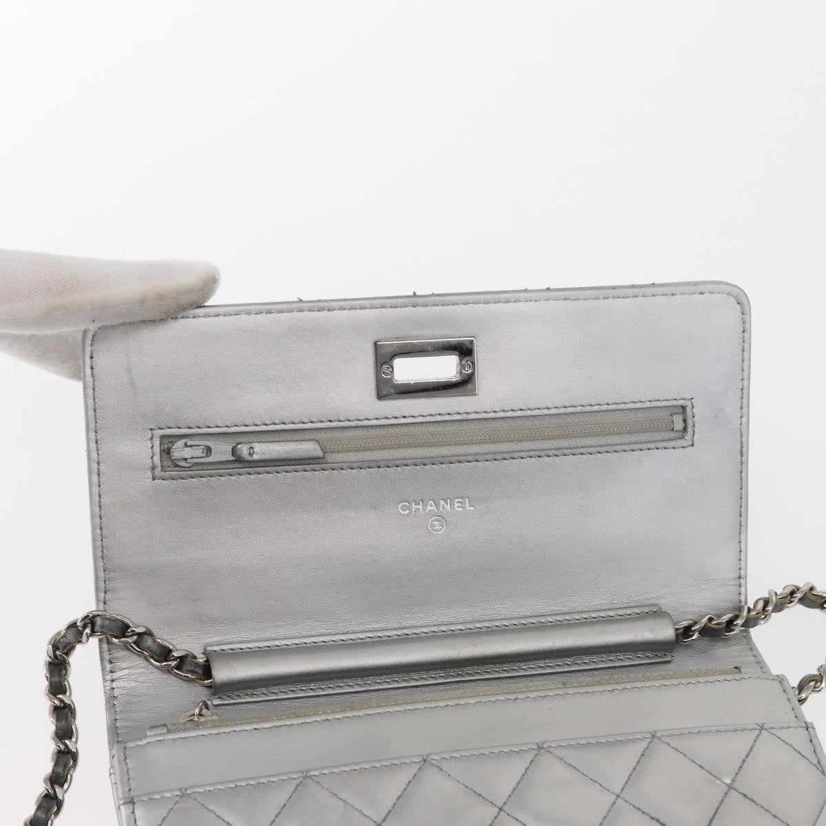 Chanel Reissue 2.55 Wallet On Chain Quilted Lambskin Silver Leather Crossbody Bag Bag (Pre-Owned)