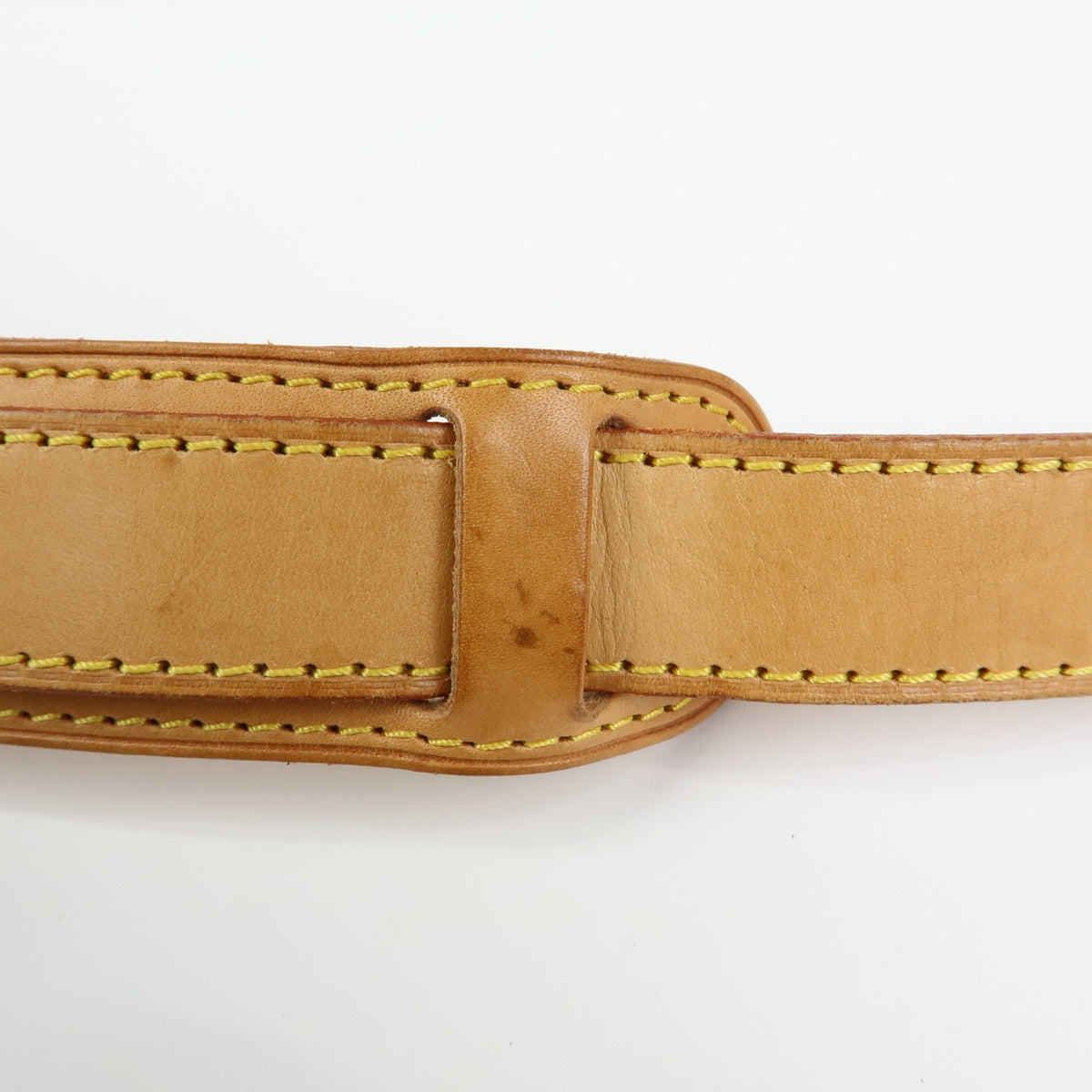 Louis Vuitton Adjustable Shoulder Strap Vachetta Leather Beige Leather Straps Accessory (Pre-Owned)