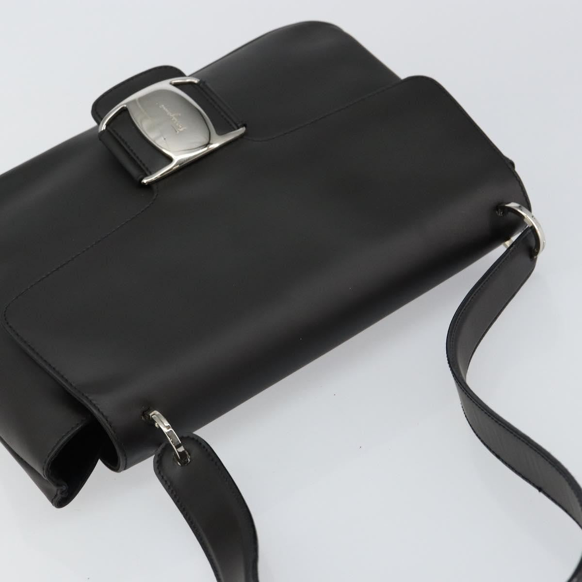 Salvatore Ferragamo Vala Leather Black Leather Bag (Pre-Owned)