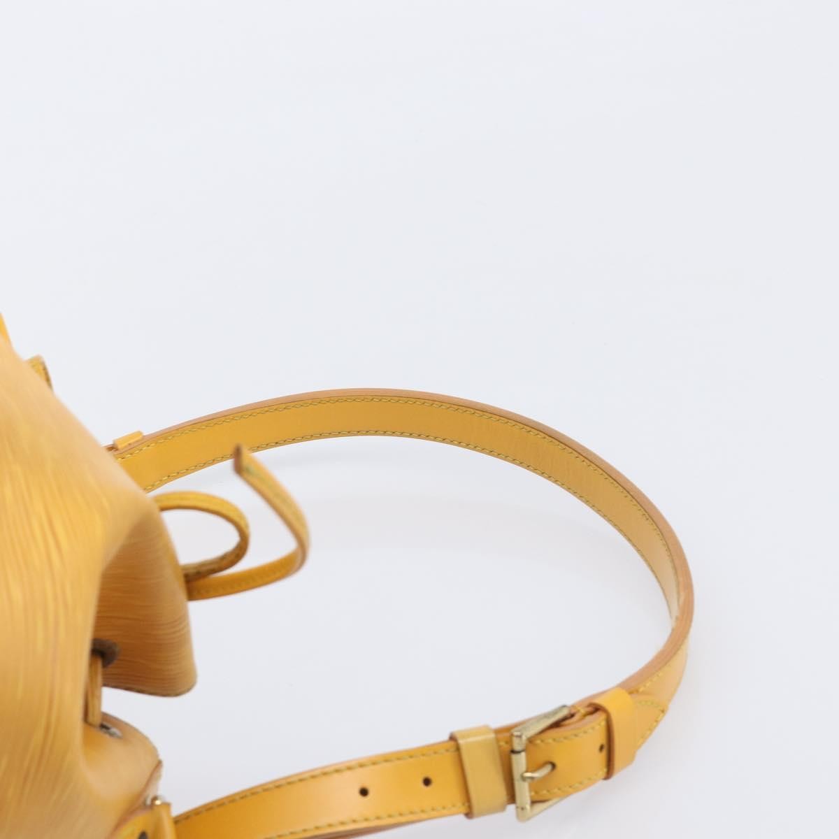 Louis Vuitton Petit Noe Epi Leather Yellow Leather Shoulder Bag Bag (Pre-Owned)