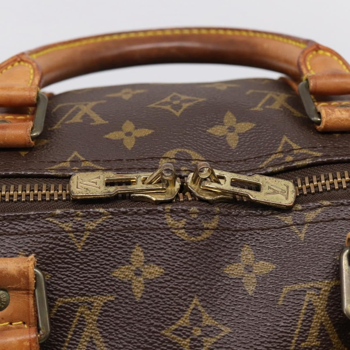 Louis Vuitton Keepall Monogram Canvas Brown Canvas Travel Bag Bag (Pre-Owned)