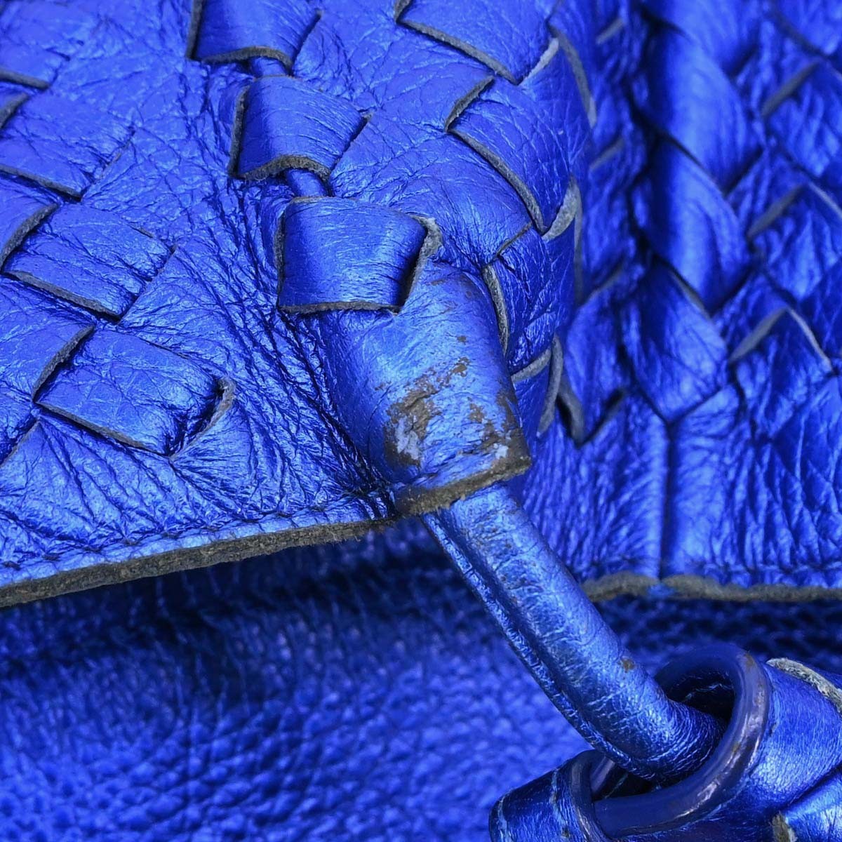 Bottega Veneta Intrecciato Handbag Intrecciato Metallic Leather Handbag (Pre-Owned)