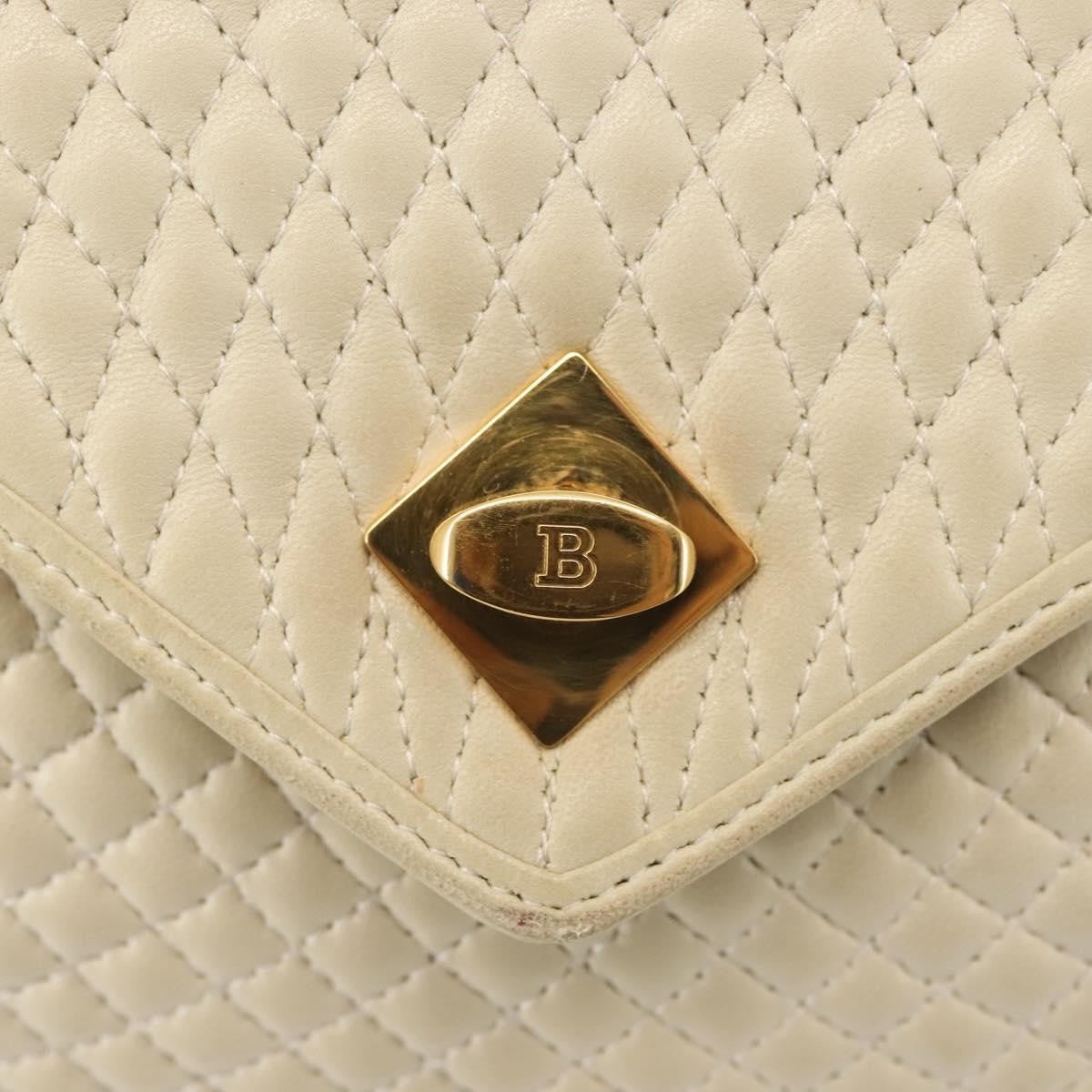 Bally Vintage Quilted Leather Beige Leather Handbag (Pre-Owned)