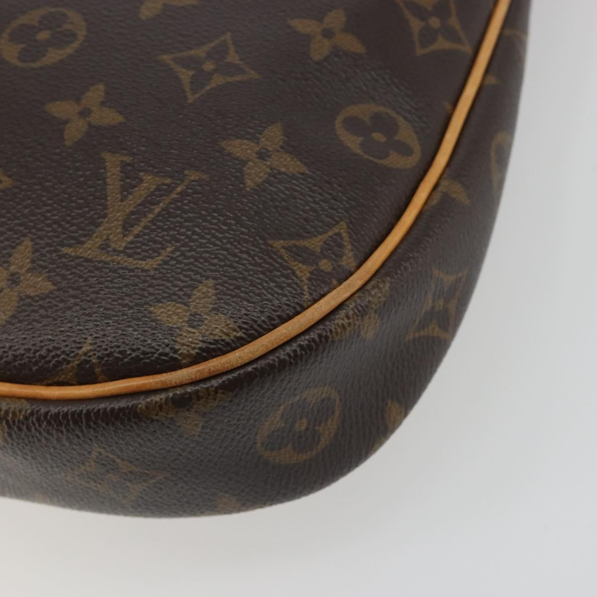 Louis Vuitton Odeon Monogram Canvas Brown Canvas Shoulder Bag Bag (Pre-Owned)