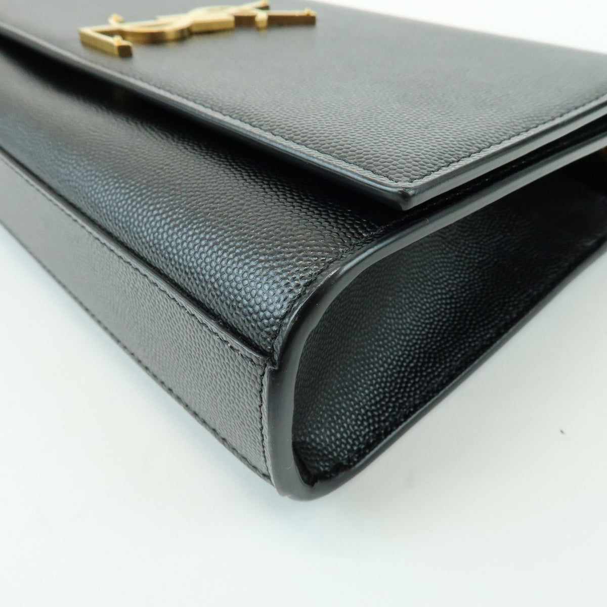 Saint Laurent Classic Monogram Leather Black Leather Crossbody Bag Bag (Pre-Owned)