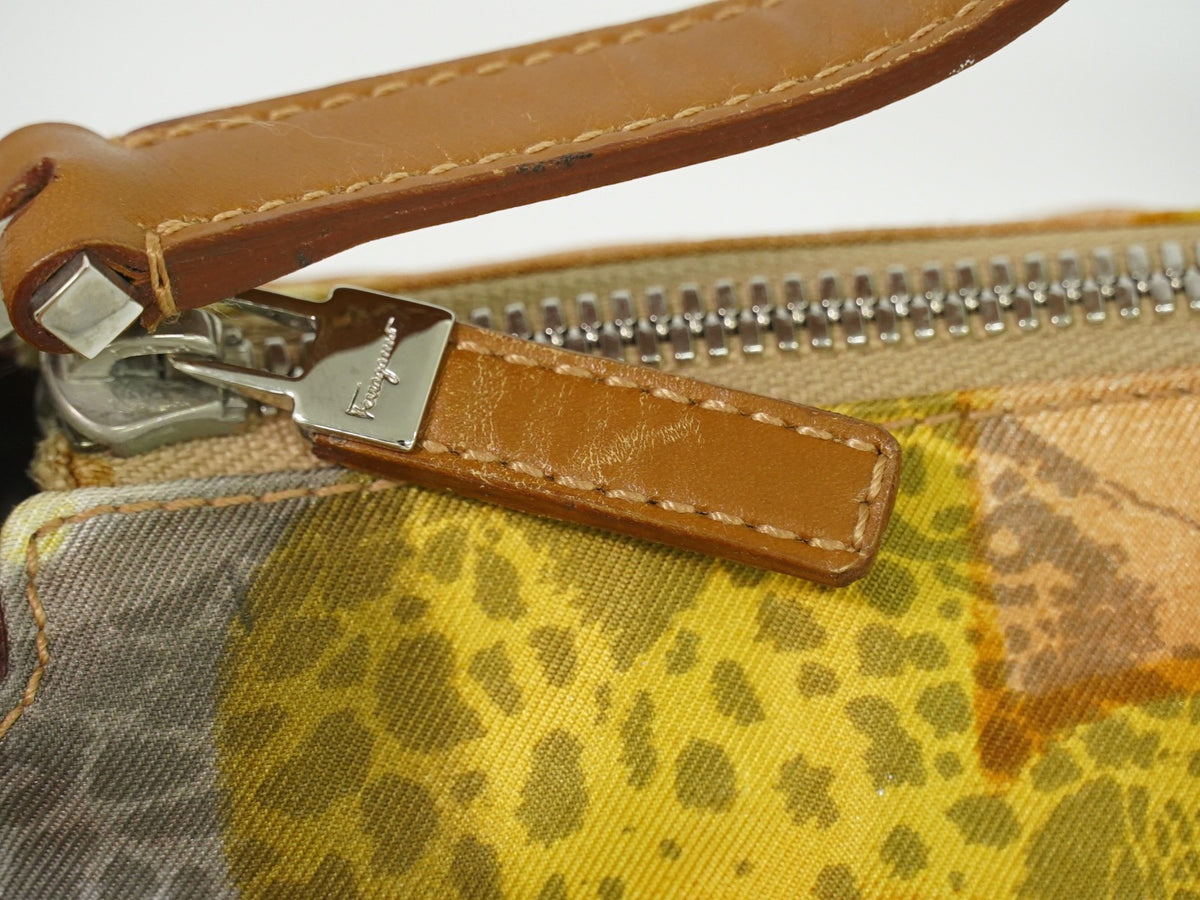 Salvatore Ferragamo Vintage Canvas Multicolour Canvas Shoulder Bag Bag (Pre-Owned)