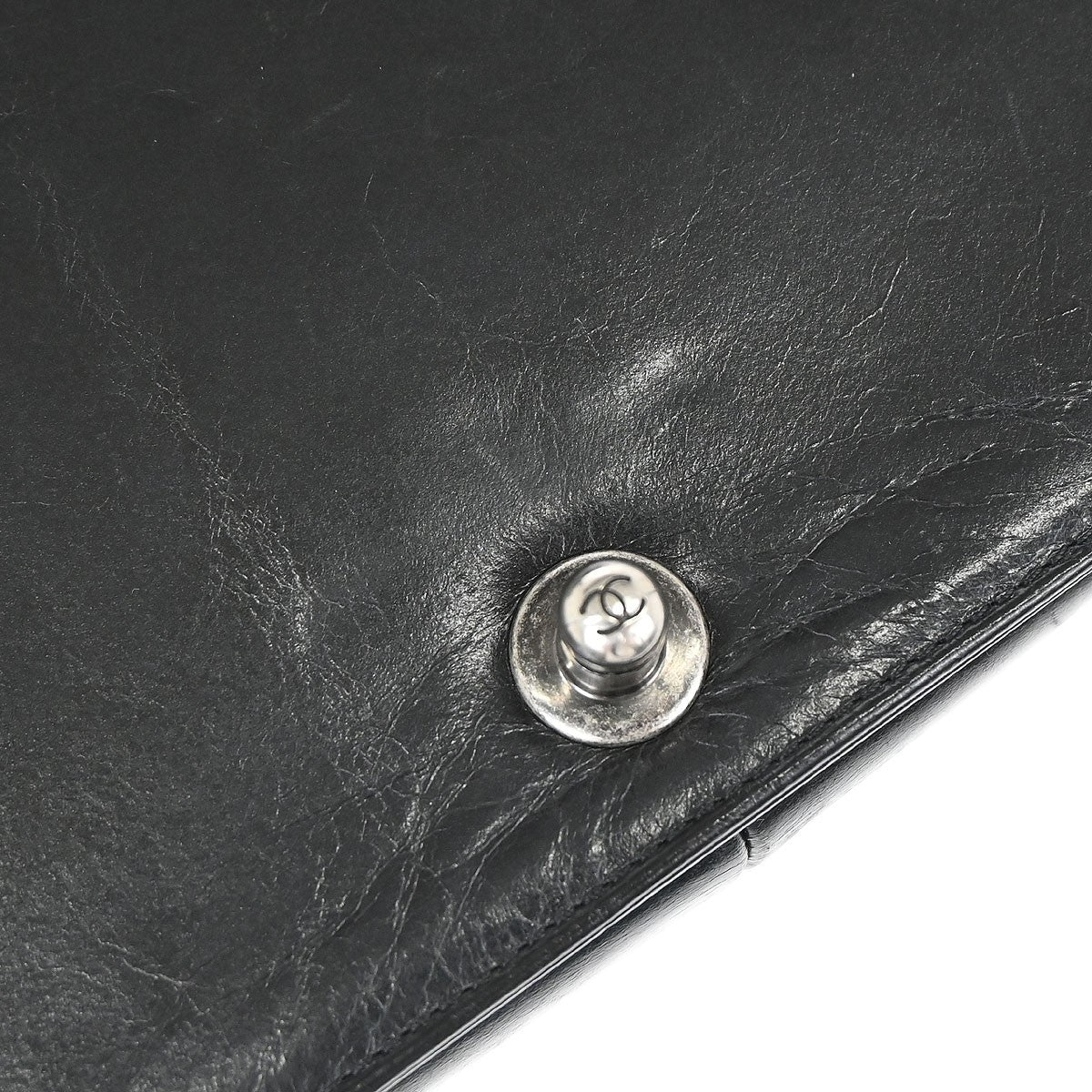 Chanel Boy Flap Quilted Glazed Calfskin Black Leather Handbag (Pre-Owned)