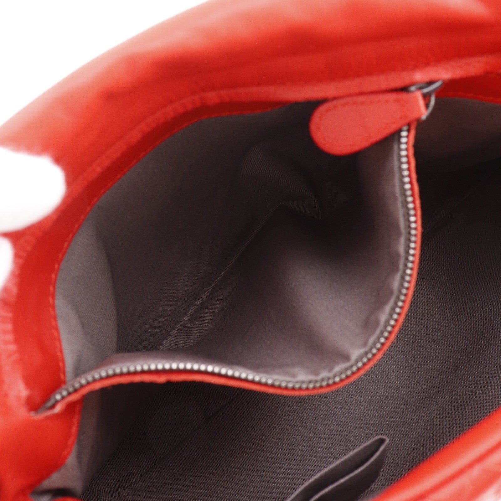Bottega Veneta Intrecciato Shoulder Leather Red Calfskin Shoulder Bag Bag (Pre-Owned)
