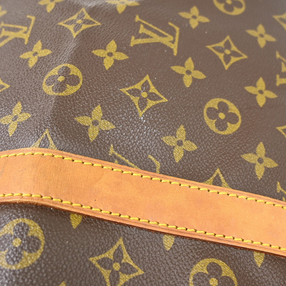 Louis Vuitton Keepall Monogram Canvas Brown Canvas Travel Bag Bag (Pre-Owned)
