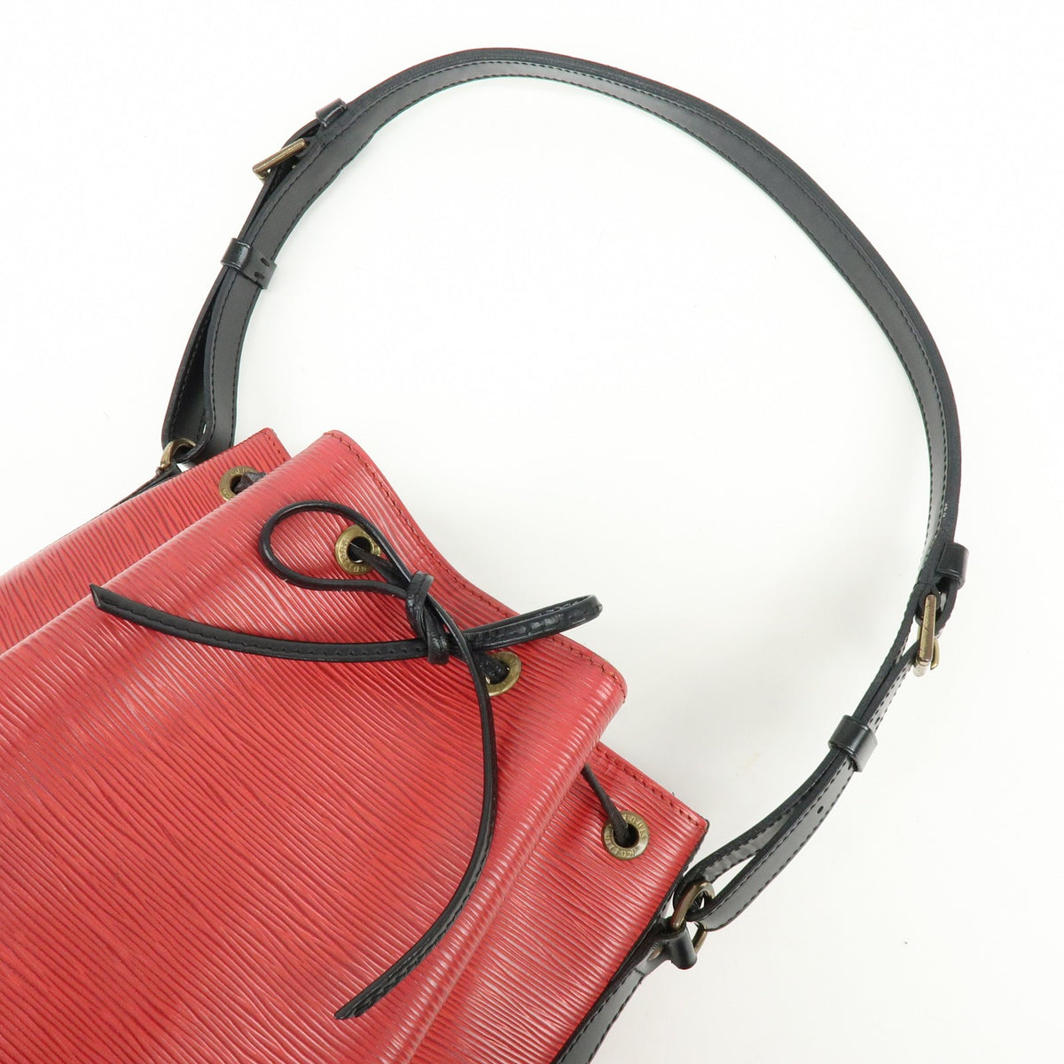 Louis Vuitton Bicolor Petit Noe Epi Leather Red Leather Handbag (Pre-Owned)