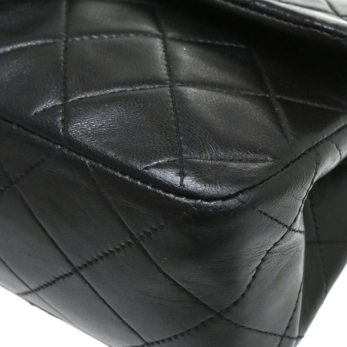 Chanel Classic Double Flap Quilted Lambskin Black Leather Handbag (Pre-Owned)