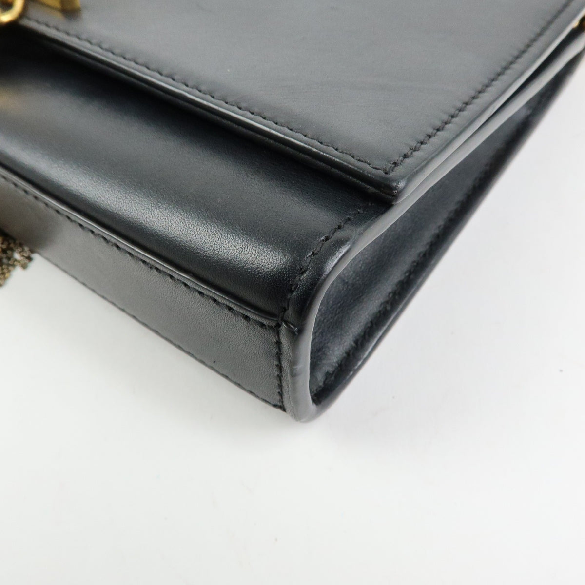 Saint Laurent Classic Monogram Tassel Leather Black Leather Crossbody Bag Bag (Pre-Owned)