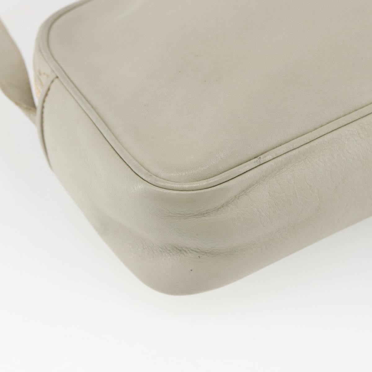 Celine Vintage Leather White Leather Shoulder Bag Bag (Pre-Owned)