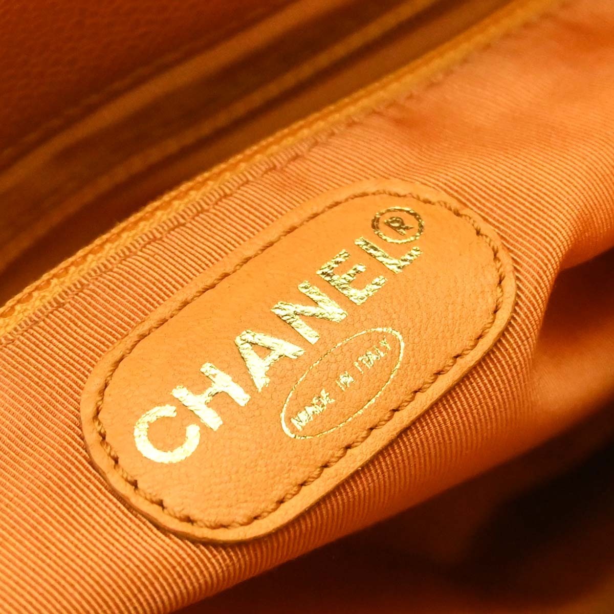 Chanel Vintage Front Pocket Leather Orange Leather Shoulder Bag Bag (Pre-Owned)
