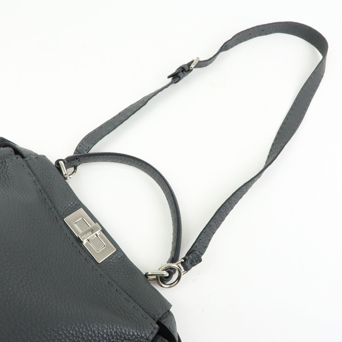 Fendi Selleria Peekaboo Leather Gray Leather Handbag (Pre-Owned)