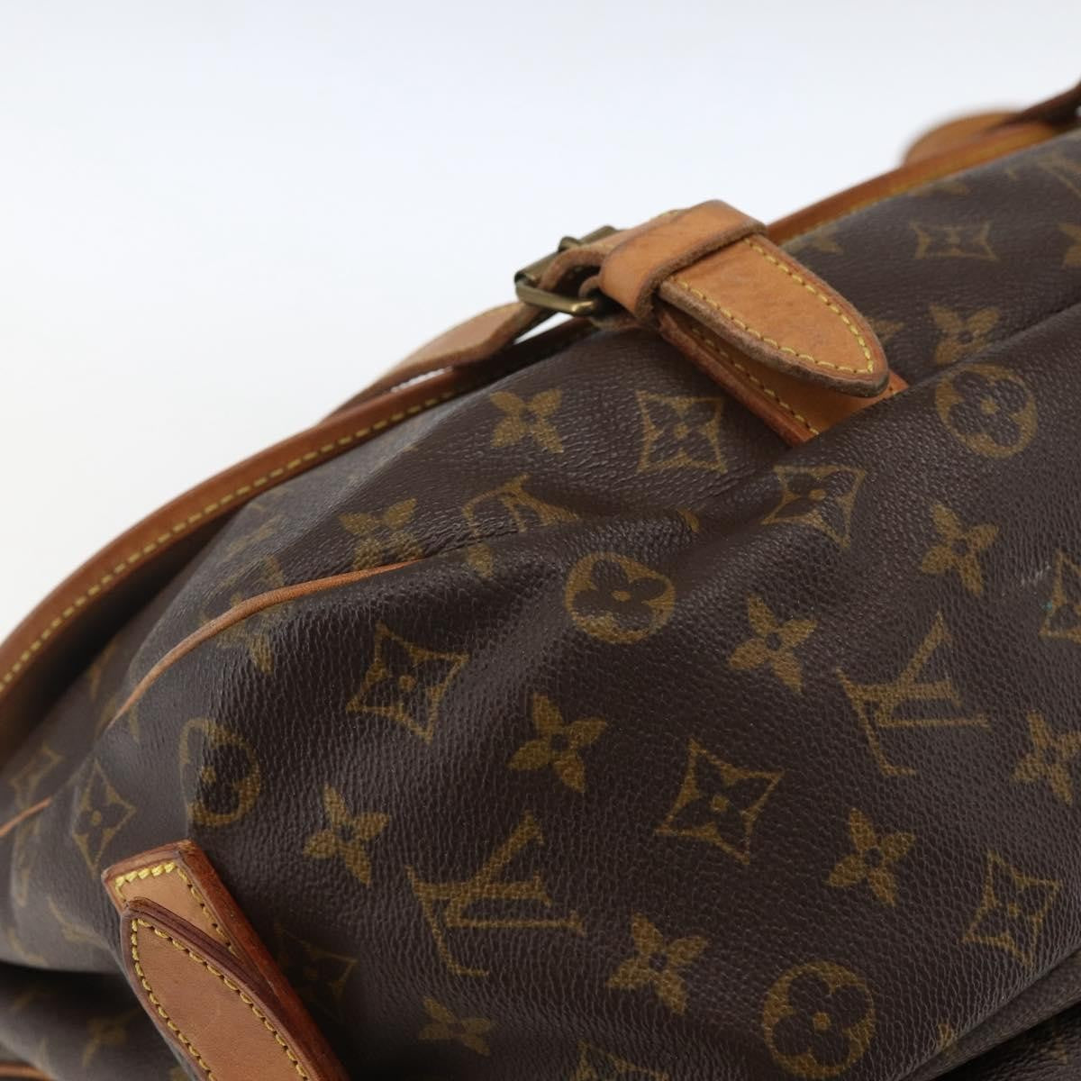 Louis Vuitton Saumur Monogram Canvas Brown Canvas Shoulder Bag Bag (Pre-Owned)