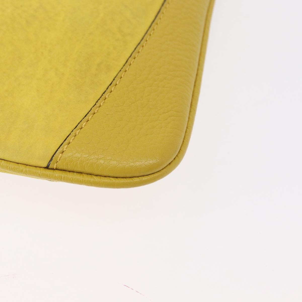 Burberry Vintage Leather Yellow Leather Shoulder Bag Bag (Pre-Owned)