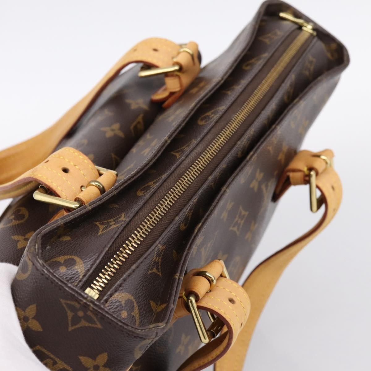 Louis Vuitton Multipli Cite Monogram Canvas Brown Canvas Shoulder Bag Bag (Pre-Owned)