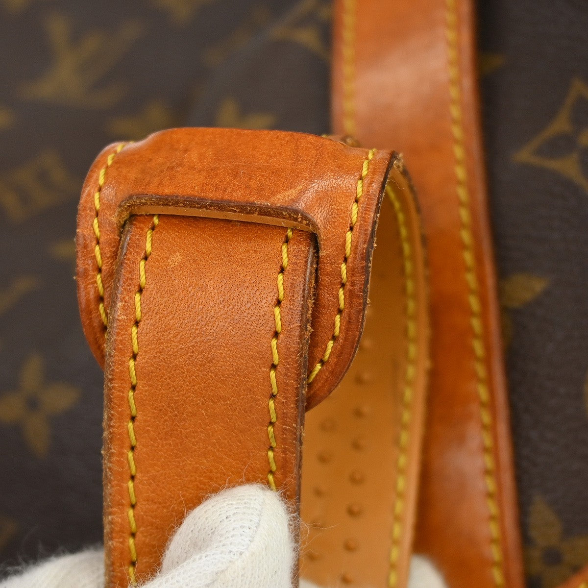 Louis Vuitton Saumur Monogram Canvas Brown Canvas Shoulder Bag Bag (Pre-Owned)