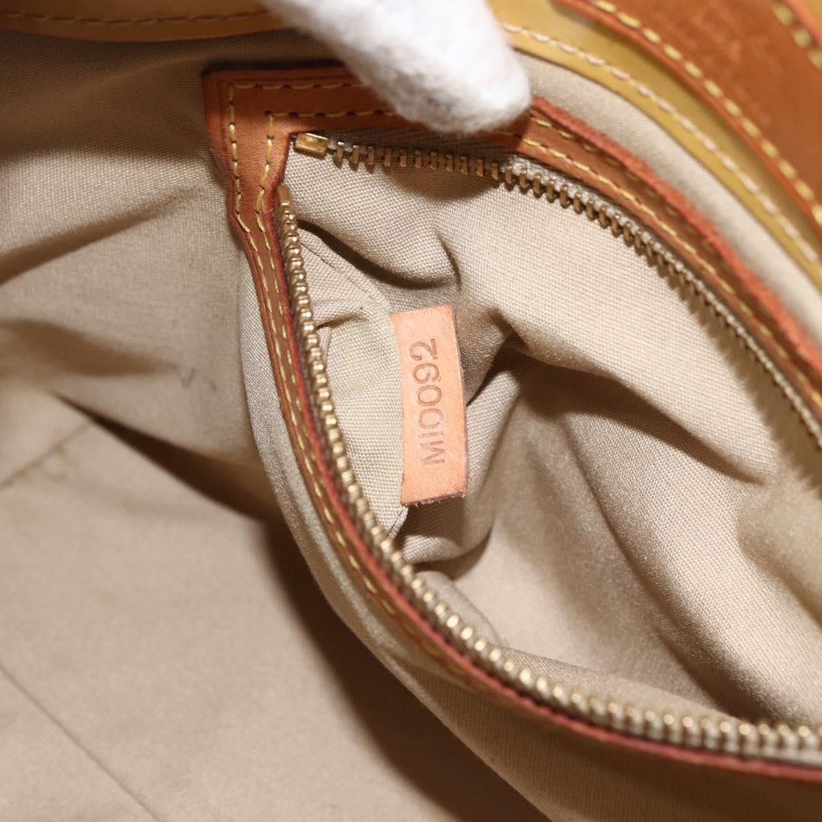 Louis Vuitton Reade Monogram Vernis Beige Patent_Leather Handbag (Pre-Owned)