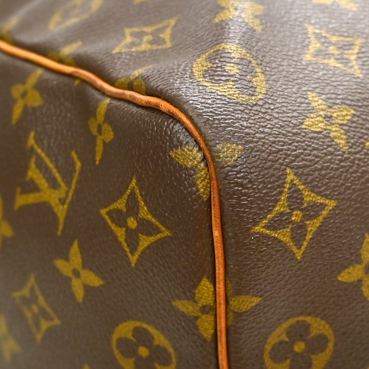 Louis Vuitton Keepall Monogram Canvas Brown Canvas Travel Bag Bag (Pre-Owned)