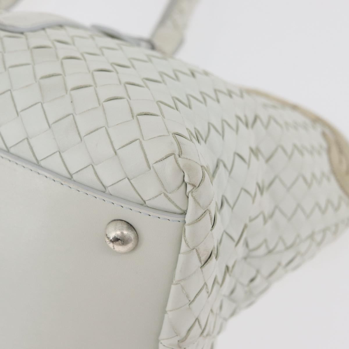 Bottega Veneta Belted Cabas Tote Intrecciato Nappa With Stitched Detail White Leather Tote Bag Bag (Pre-Owned)