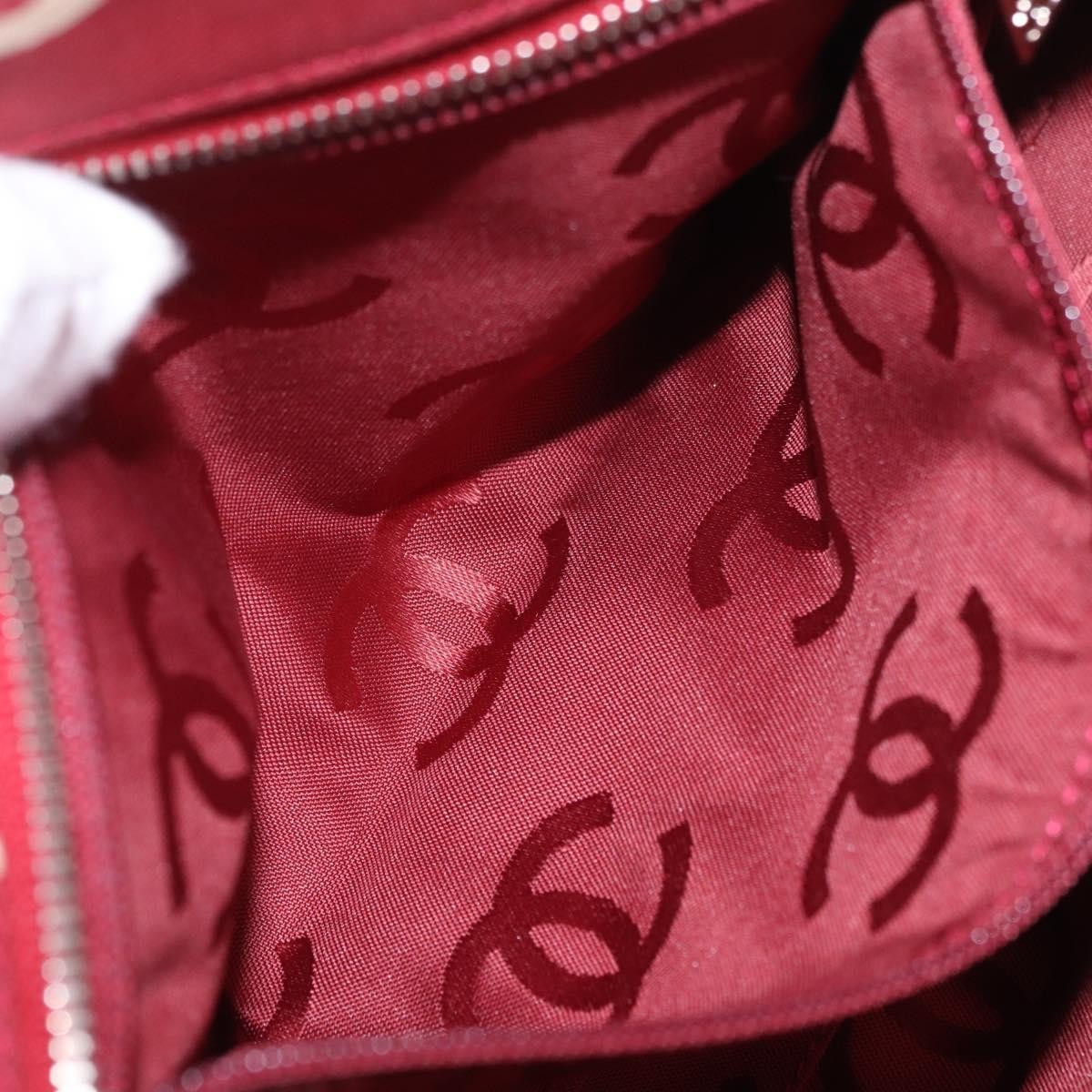 Chanel Vintage Clutch Canvas Red Canvas Clutche & Pouche Bag (Pre-Owned)