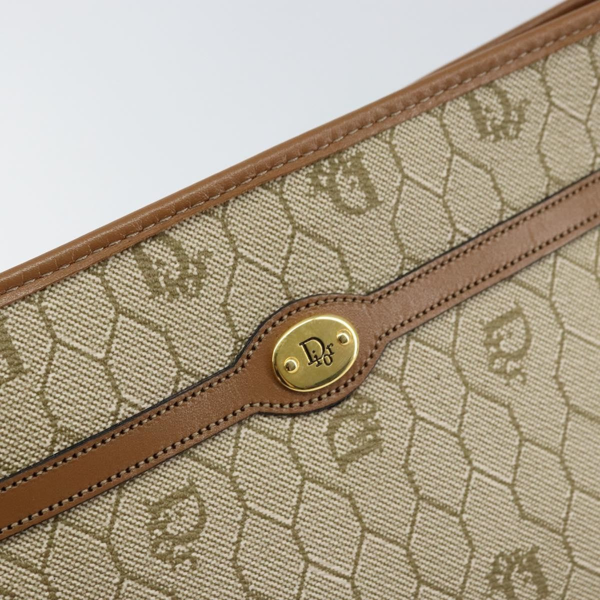Christian Dior Vintage Honeycomb Zip Coated Canvas Beige Canvas Clutche & Pouche Bag (Pre-Owned)