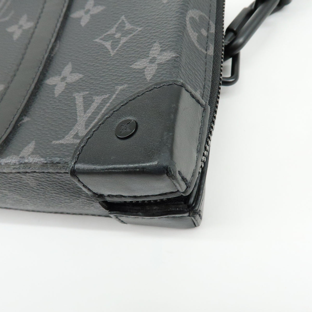 Louis Vuitton Soft Trunk Monogram Eclipse Canvas Black Canvas Wallets Accessory (Pre-Owned)