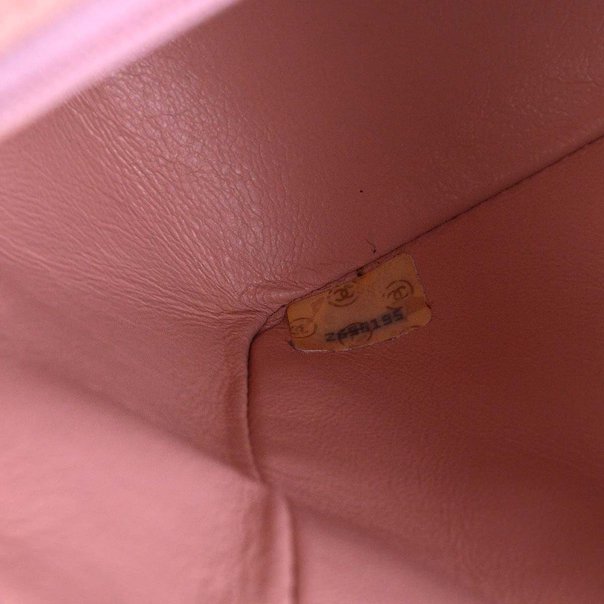 Chanel Vintage Diana Flap Quilted Lambskin Pink Leather Shoulder Bag Bag (Pre-Owned)