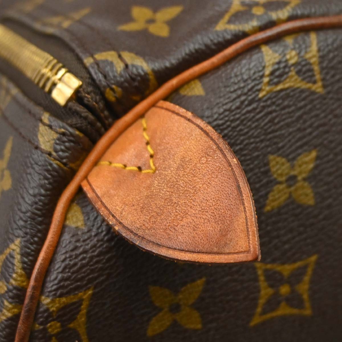 Louis Vuitton Keepall Monogram Canvas Brown Canvas Travel Bag Bag (Pre-Owned)
