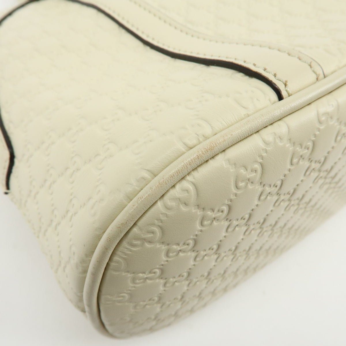 Gucci Convertible Dome Satchel Guccissima Leather White Leather Handbag (Pre-Owned)