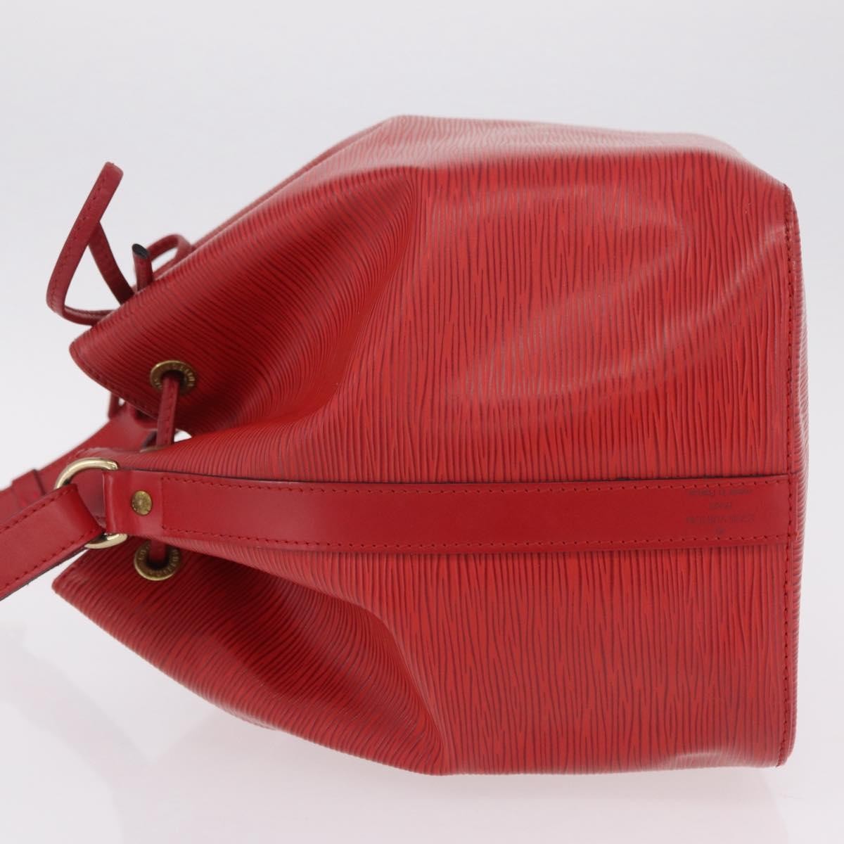 Louis Vuitton Petit Noe Nm Epi Leather Red Leather Handbag (Pre-Owned)