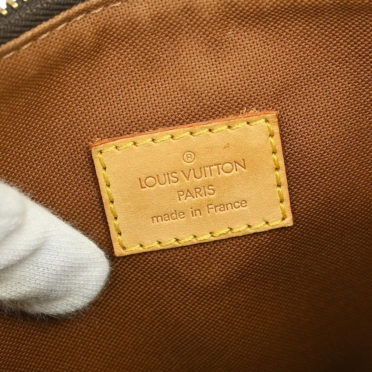 Louis Vuitton Bosphore Pochette Monogram Canvas Brown Canvas Clutche & Pouche Bag (Pre-Owned)