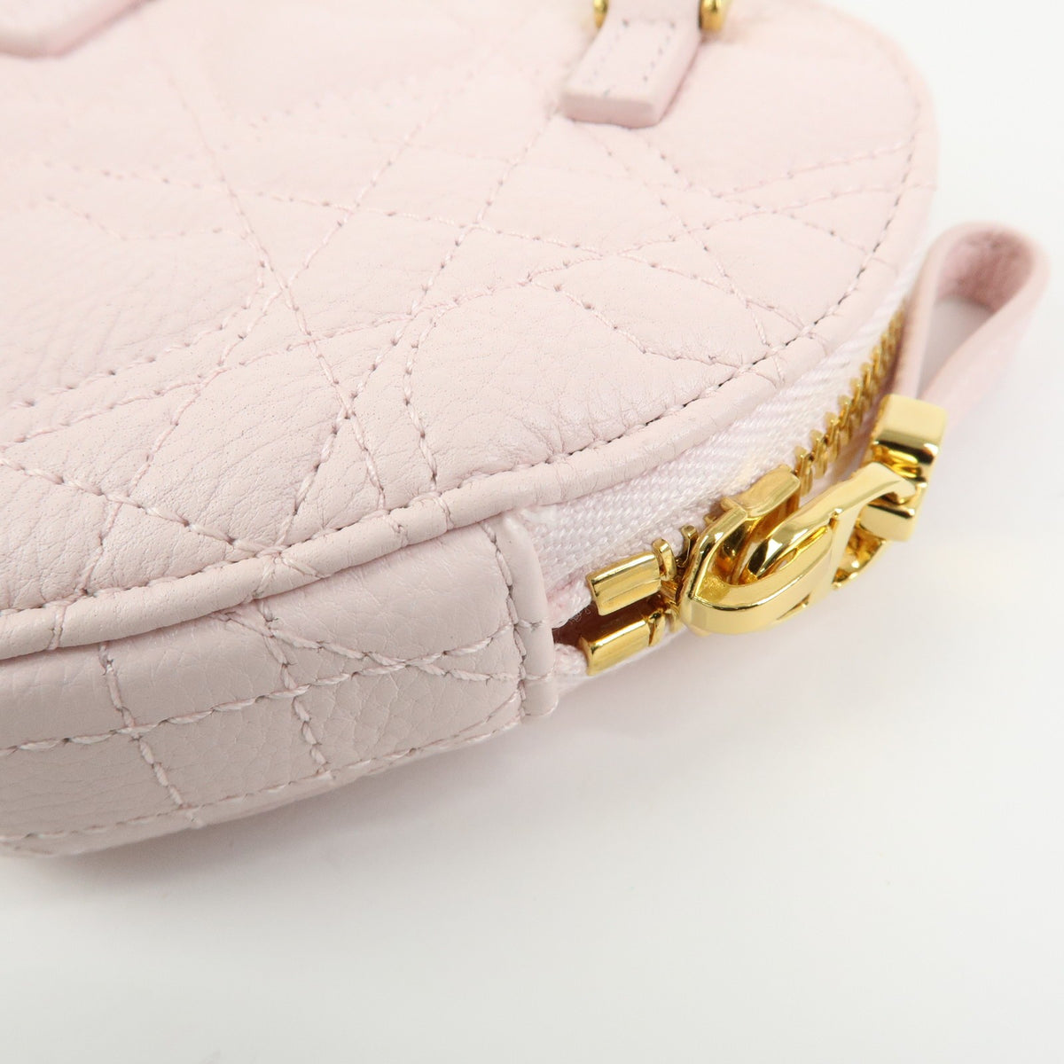 Christian Dior Dioramour Caro Heart Pouch With Chain Cannage Quilt Calfskin Pink Leather Clutche & Pouche Bag (Pre-Owned)