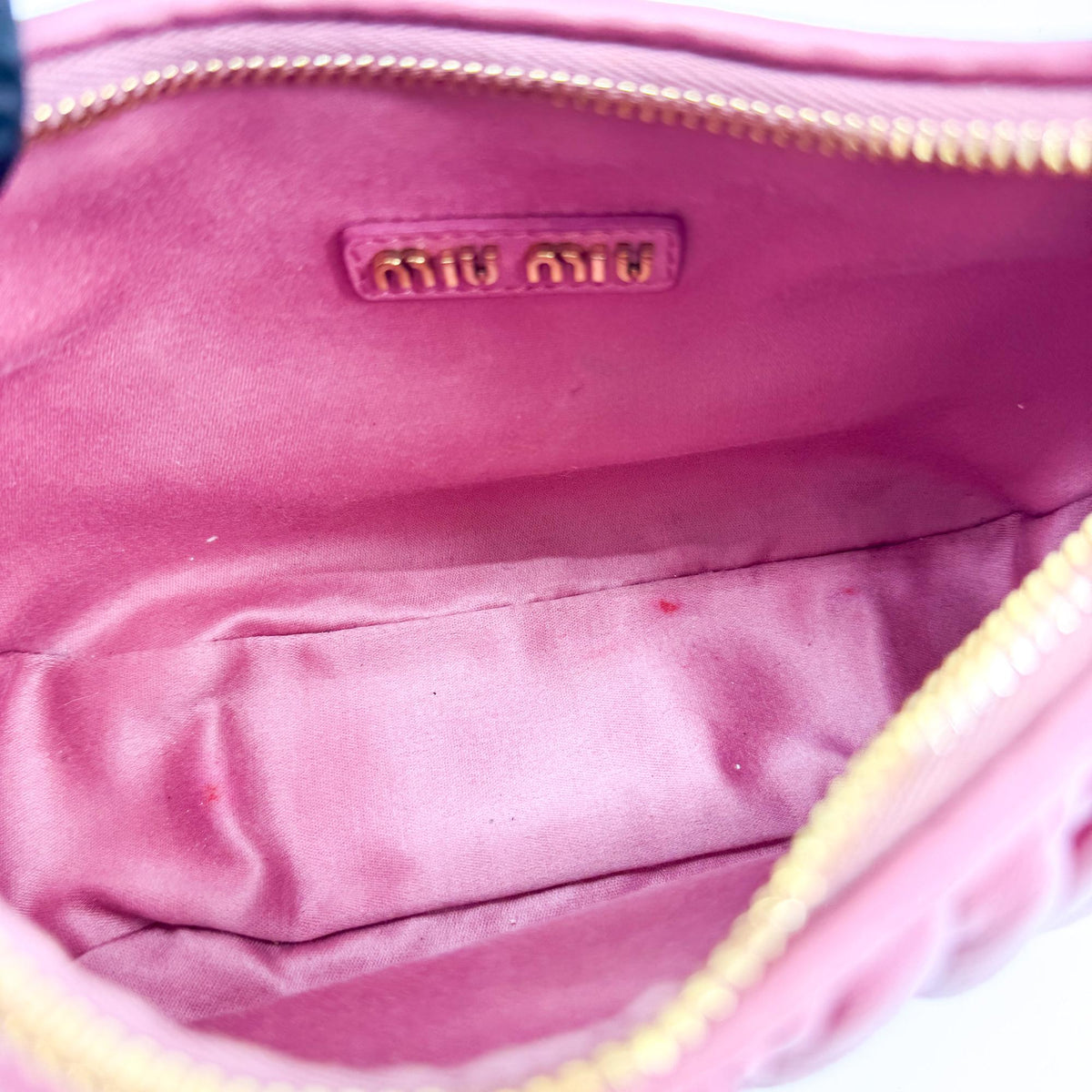 Miu Miu Wander Hobo Matelasse Satin Pink Leather Shoulder Bag Bag (Pre-Owned)